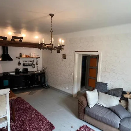 아파트 Romantic Suites In The Heart Of Medieval Tallinn Old Town *