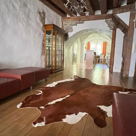 Luxury In The Heart Of Medieval Old Town Appartamento *