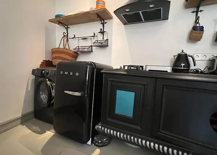 Luxury In The Heart Of Medieval Old Town アパート タリン