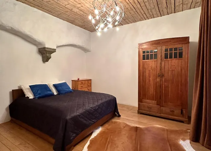 Luxury In The Heart Of Medieval Old Town 塔林