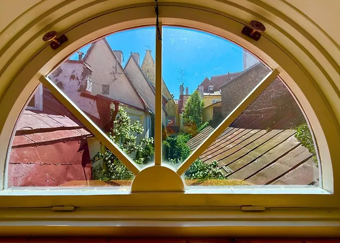 公寓 Luxury In The Heart Of Medieval Old Town